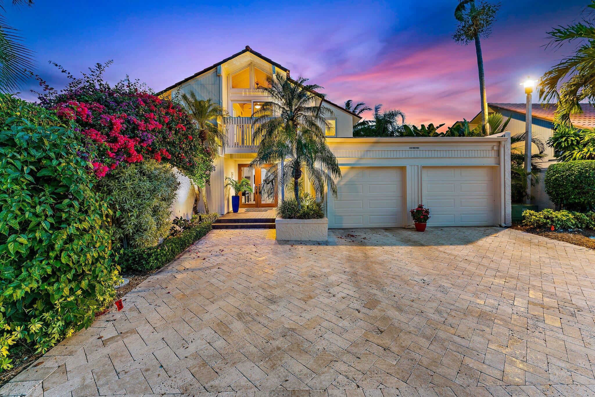 OCEAN WALK PLACE - Residential