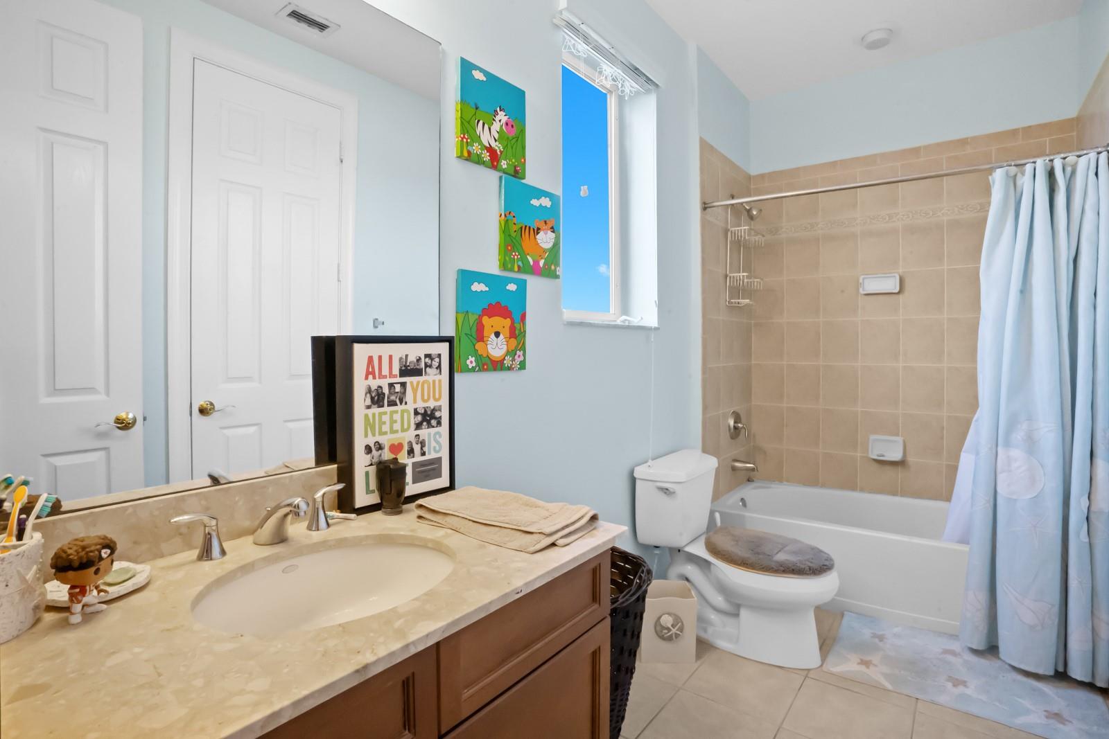 1812 Coral Heights Lane