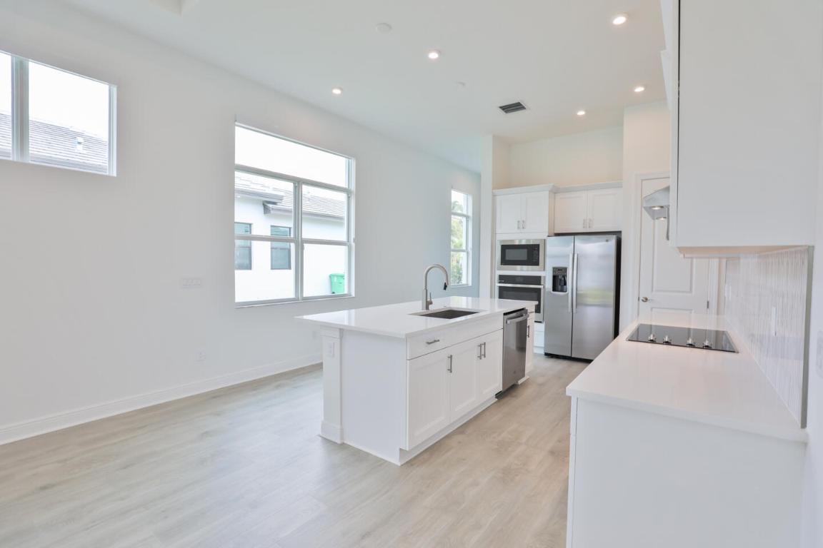 Rivella / Tesoro Preserve - Residential