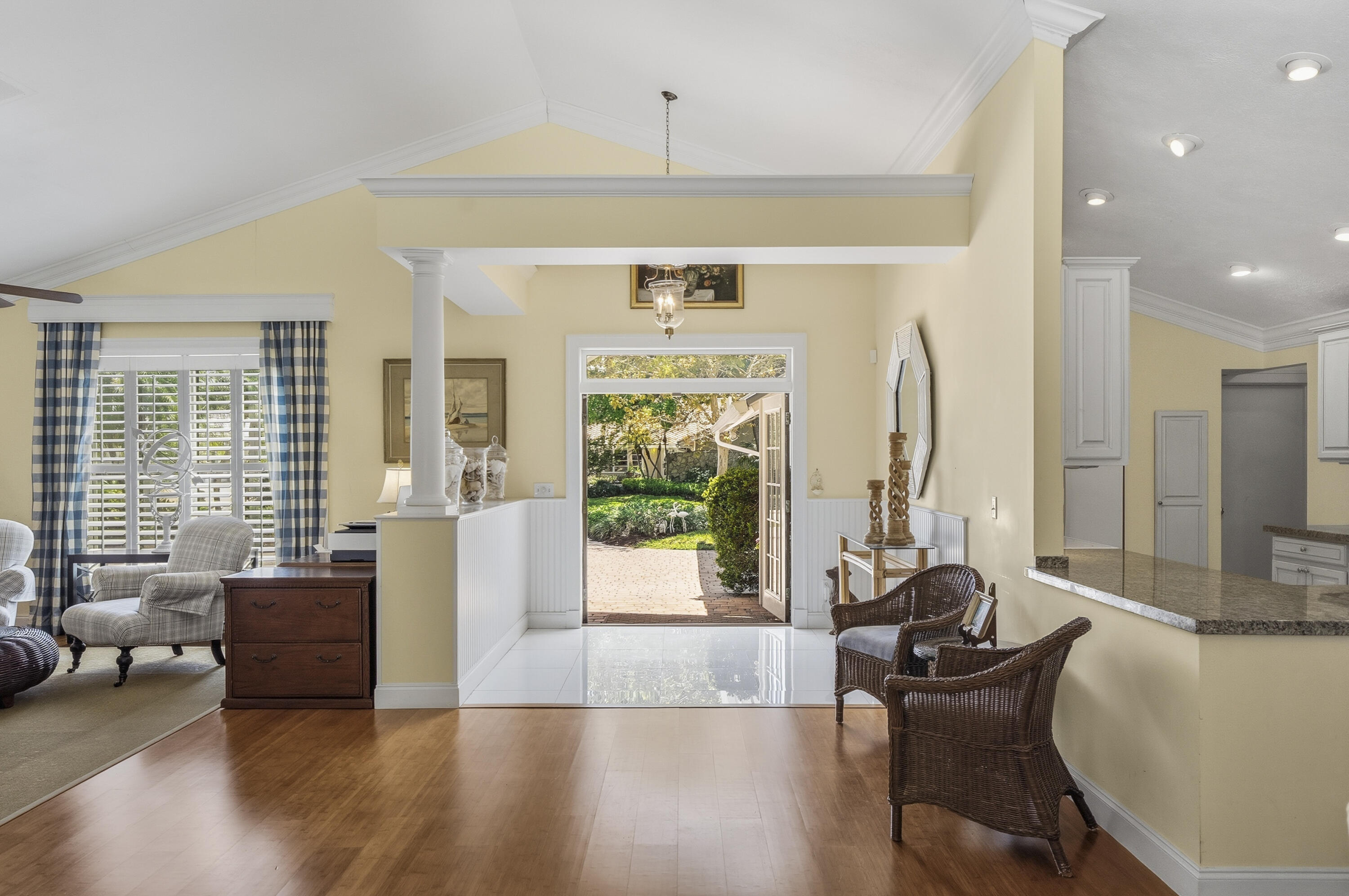 MARINER SANDS - Residential