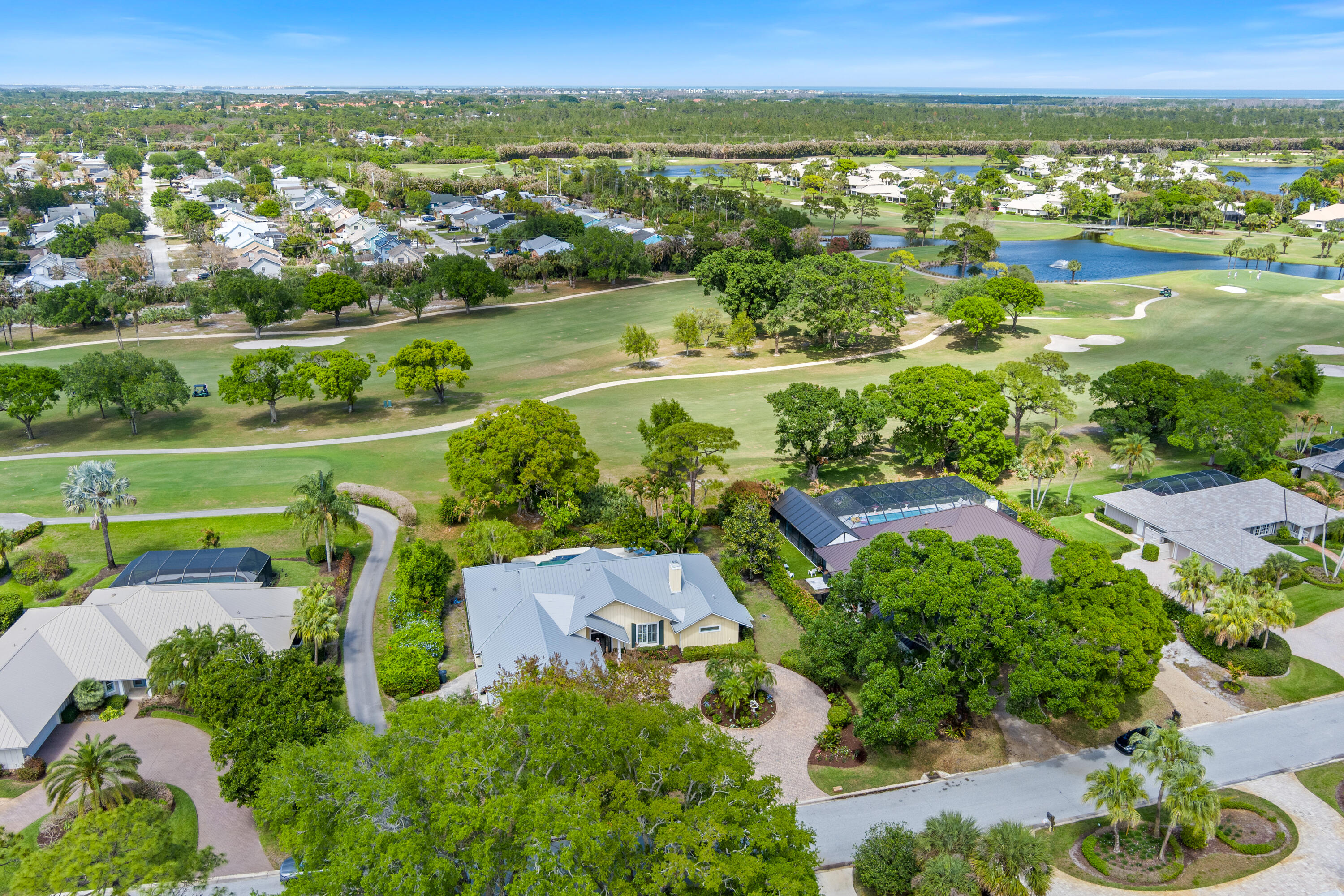 MARINER SANDS - Residential