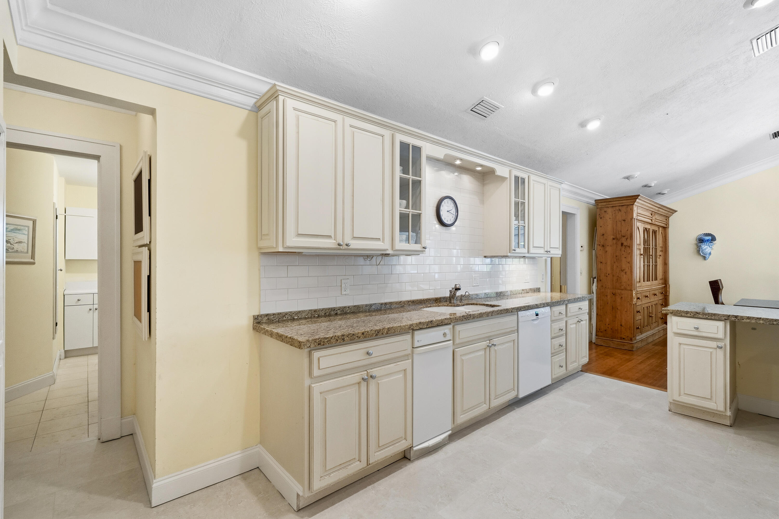 MARINER SANDS - Residential