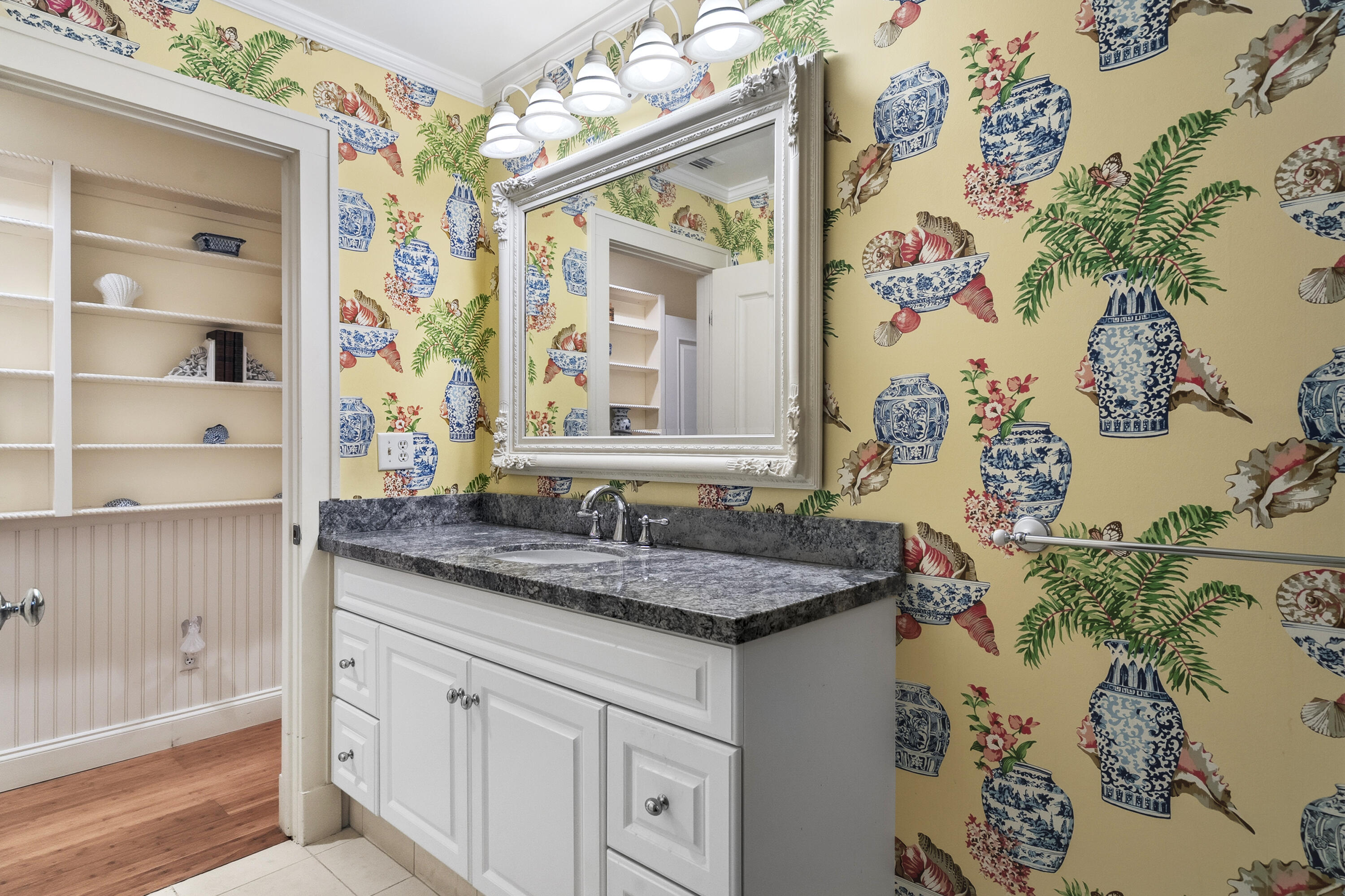 MARINER SANDS - Residential