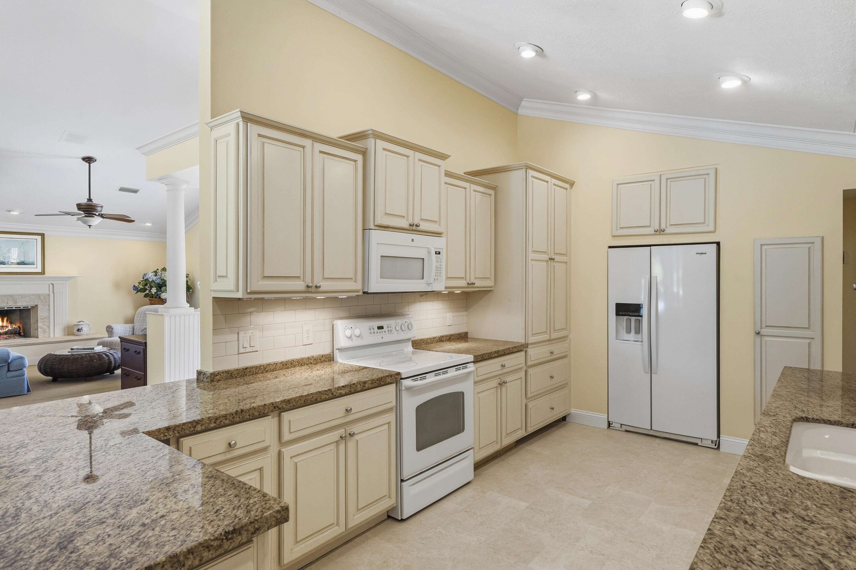 MARINER SANDS - Residential