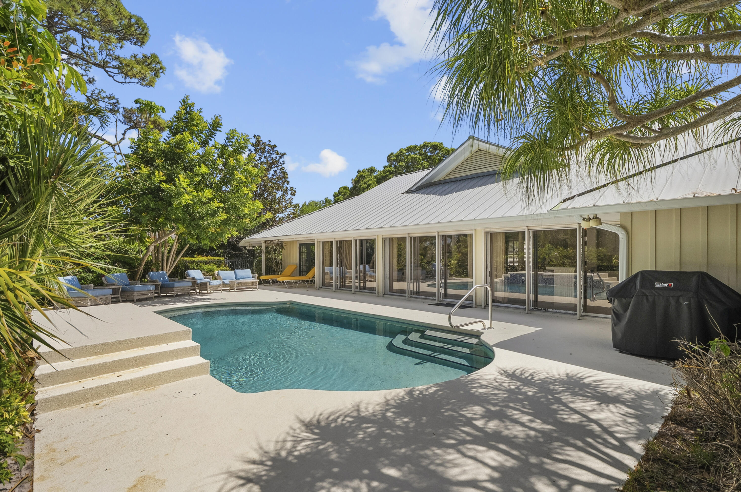 MARINER SANDS - Residential