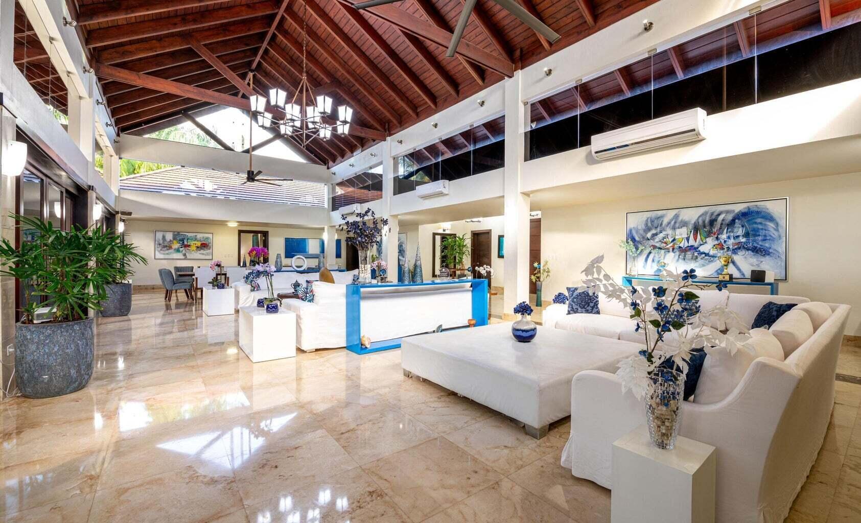 Los Mangos 1, Casa de Cam - Residential