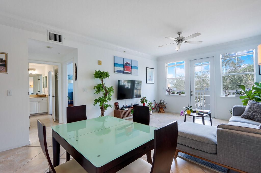 Photo of 276 Murcia Drive #309, Jupiter, FL 33458 (MLS # R11157384)