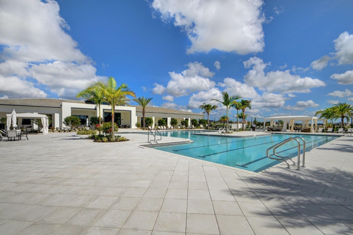 Cresswind Palm Beach Ph 3 - Residential