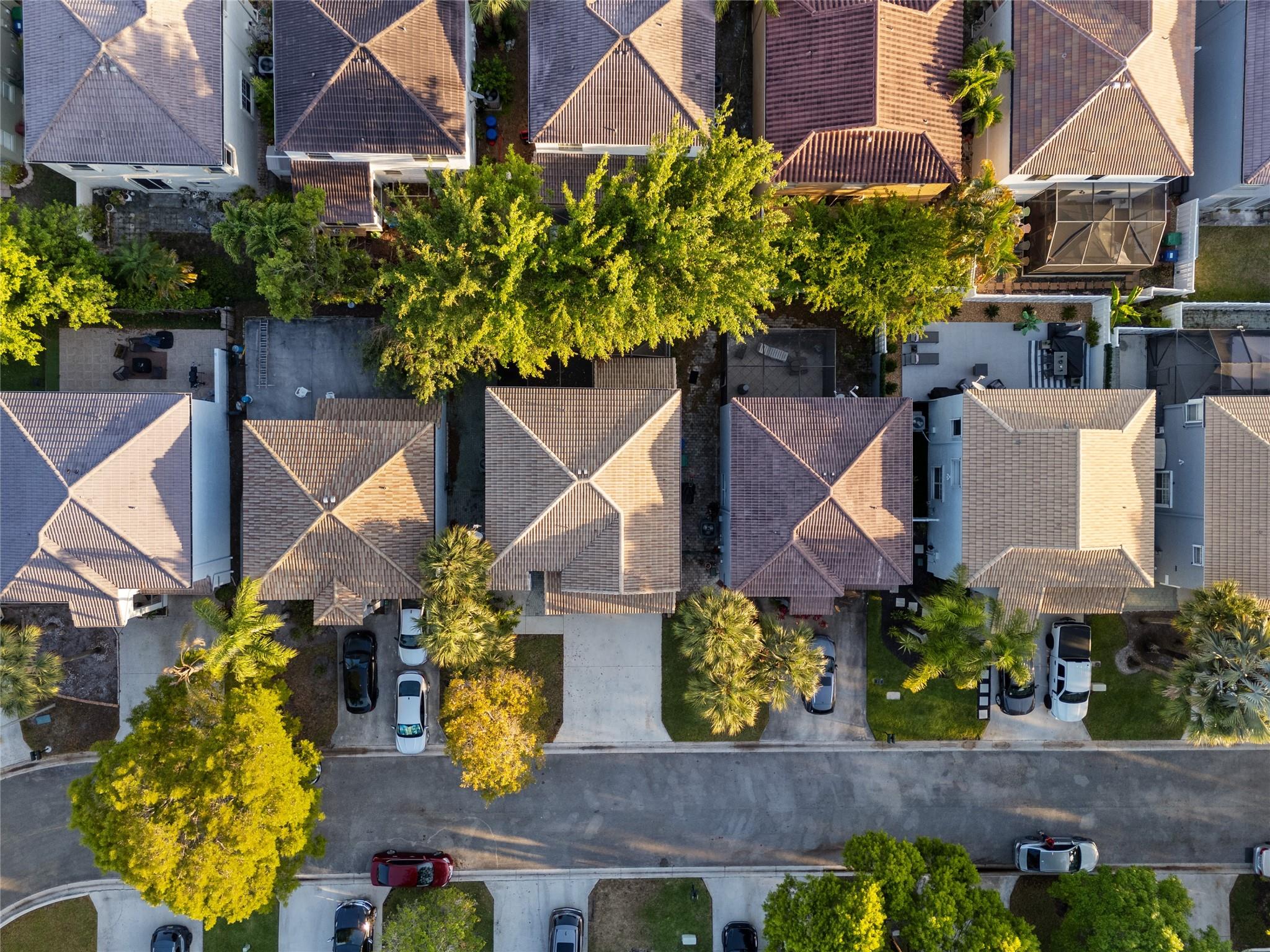 GLEN WALK - Residential