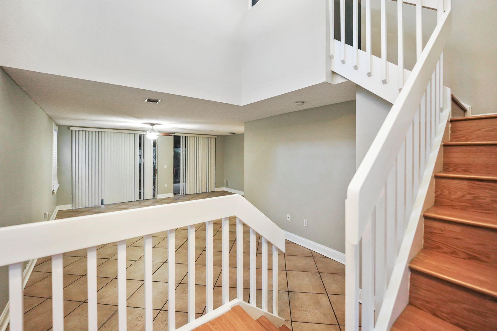 GLEN WALK - Residential