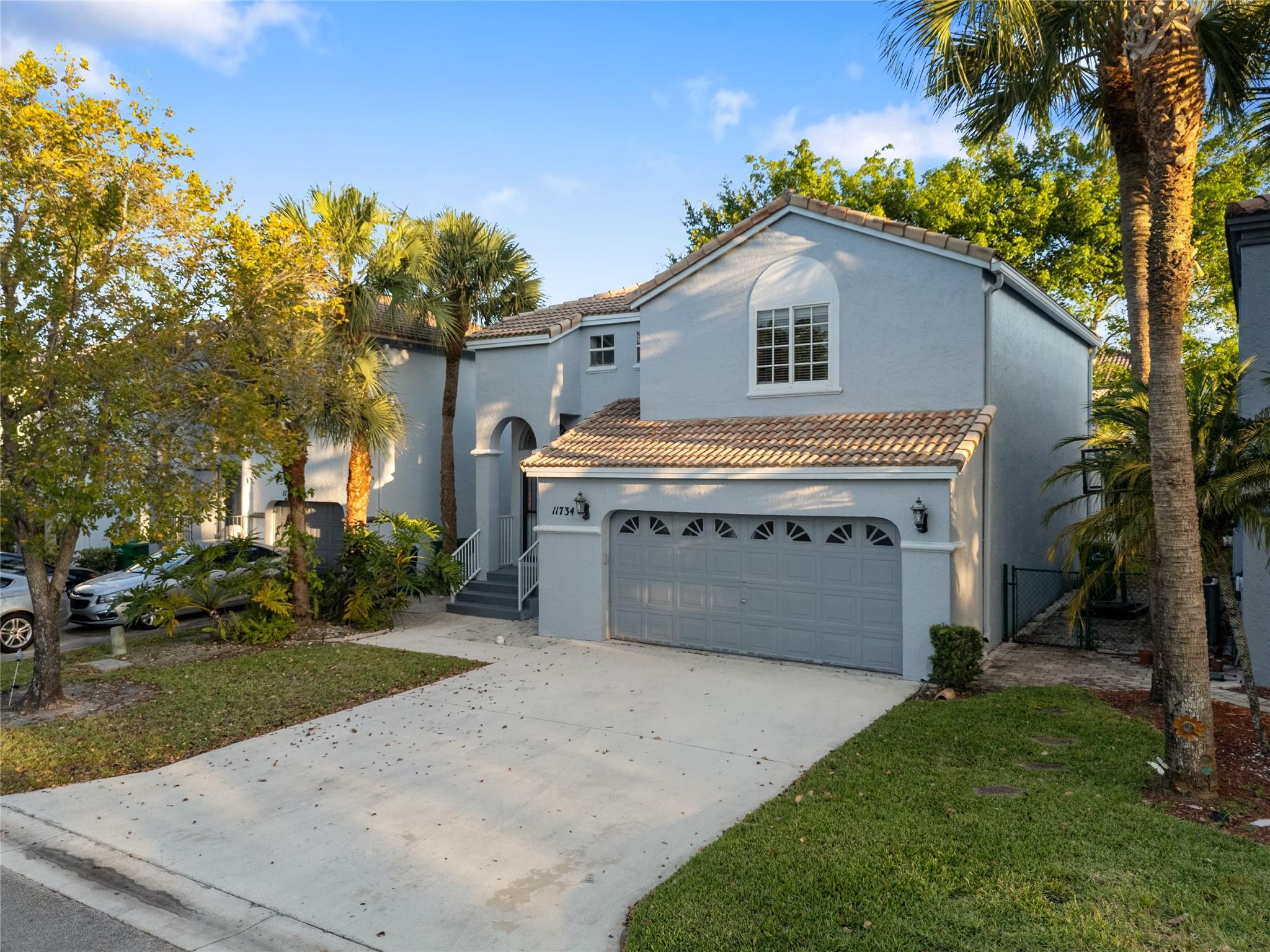 GLEN WALK - Residential