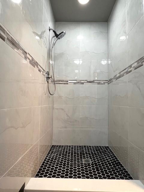 CENTRAL PARK LAKE - Residential Lease