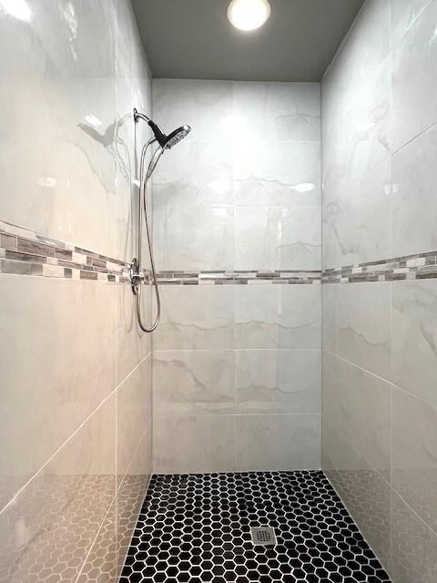 CENTRAL PARK LAKE - Residential Lease