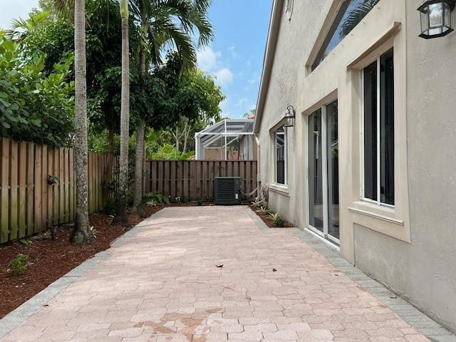 CENTRAL PARK LAKE - Residential Lease