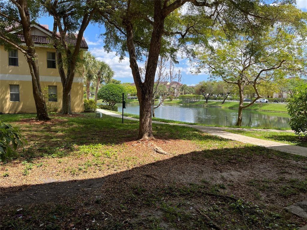 South Palm Place Condo - Residential Lease