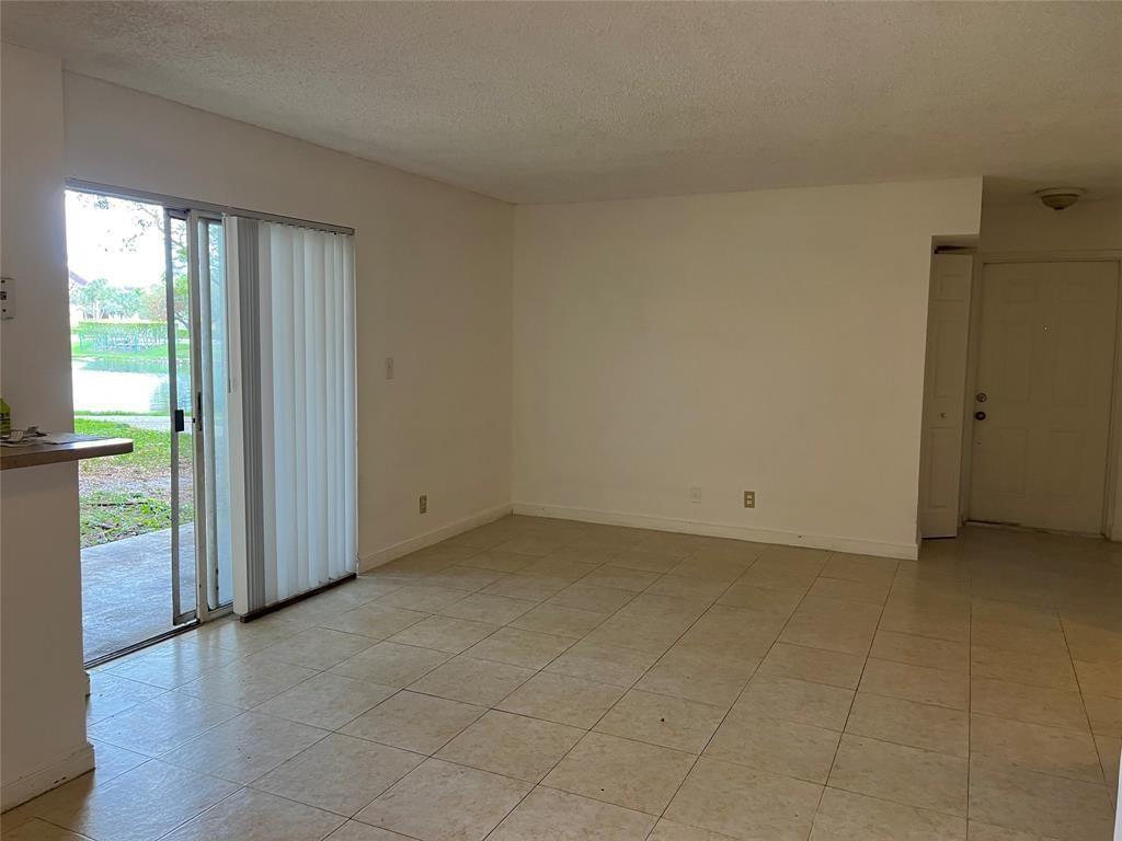 South Palm Place Condo - Residential Lease