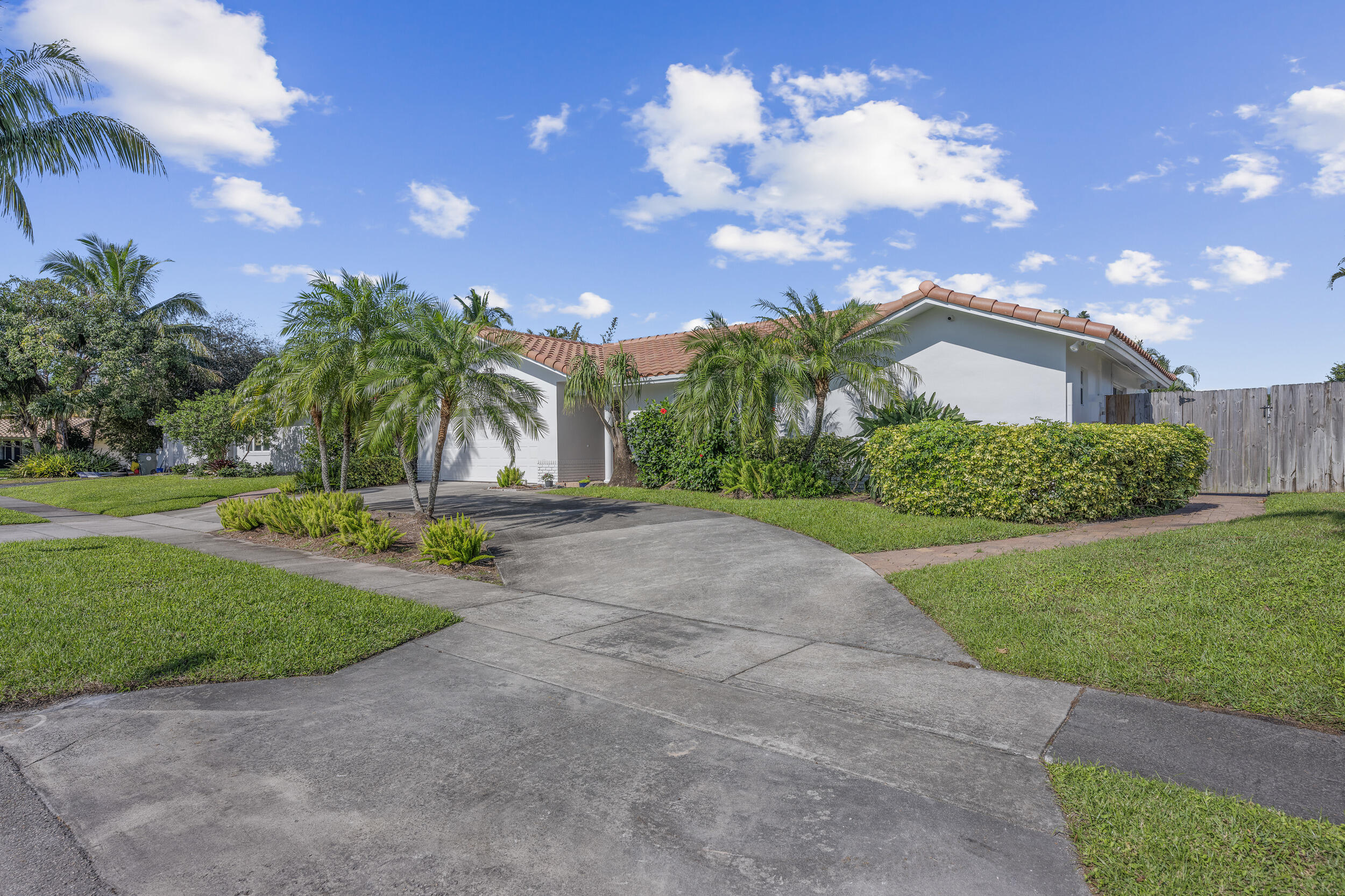 1051 NW 9th Street