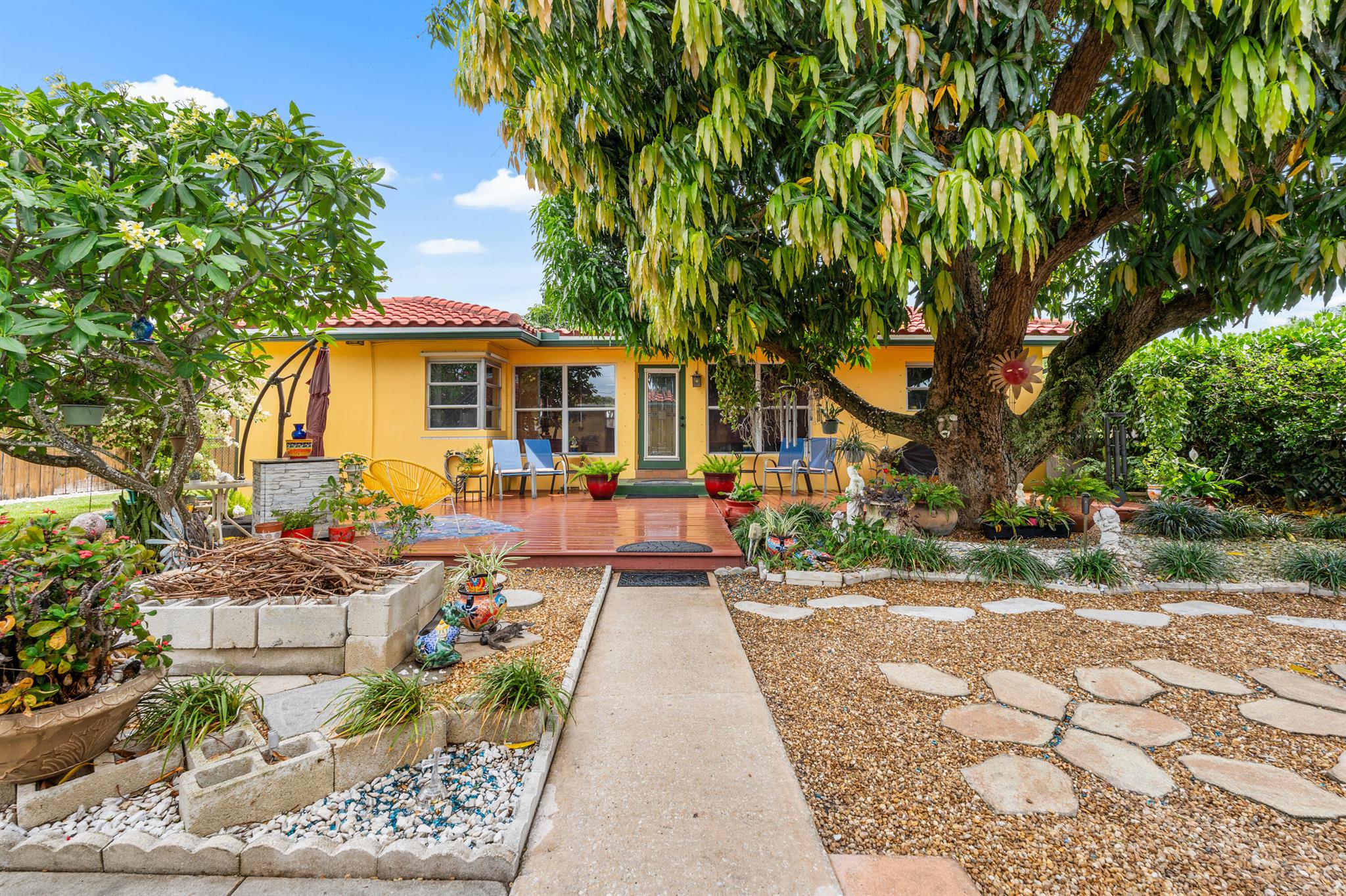 1802 Lake Osborne Drive