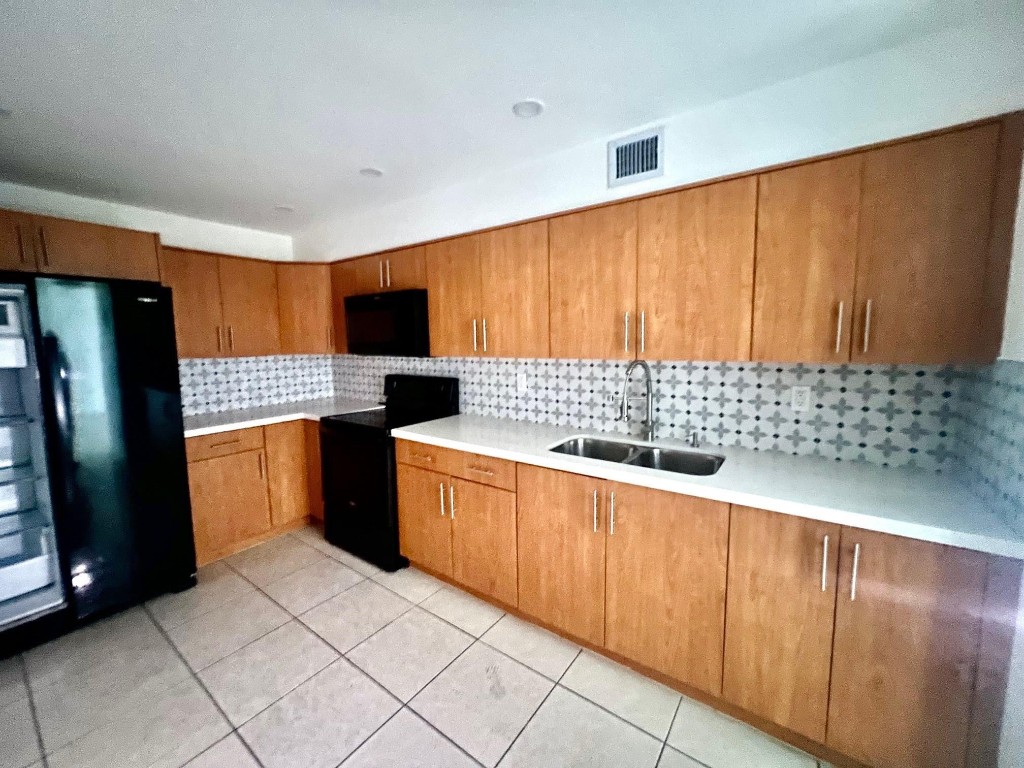 Coral Gate West Condo - Residential Lease