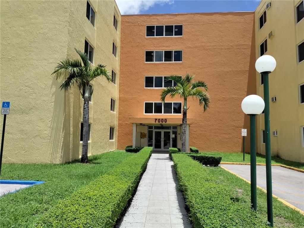 Coral Gate West Condo - Residential Lease