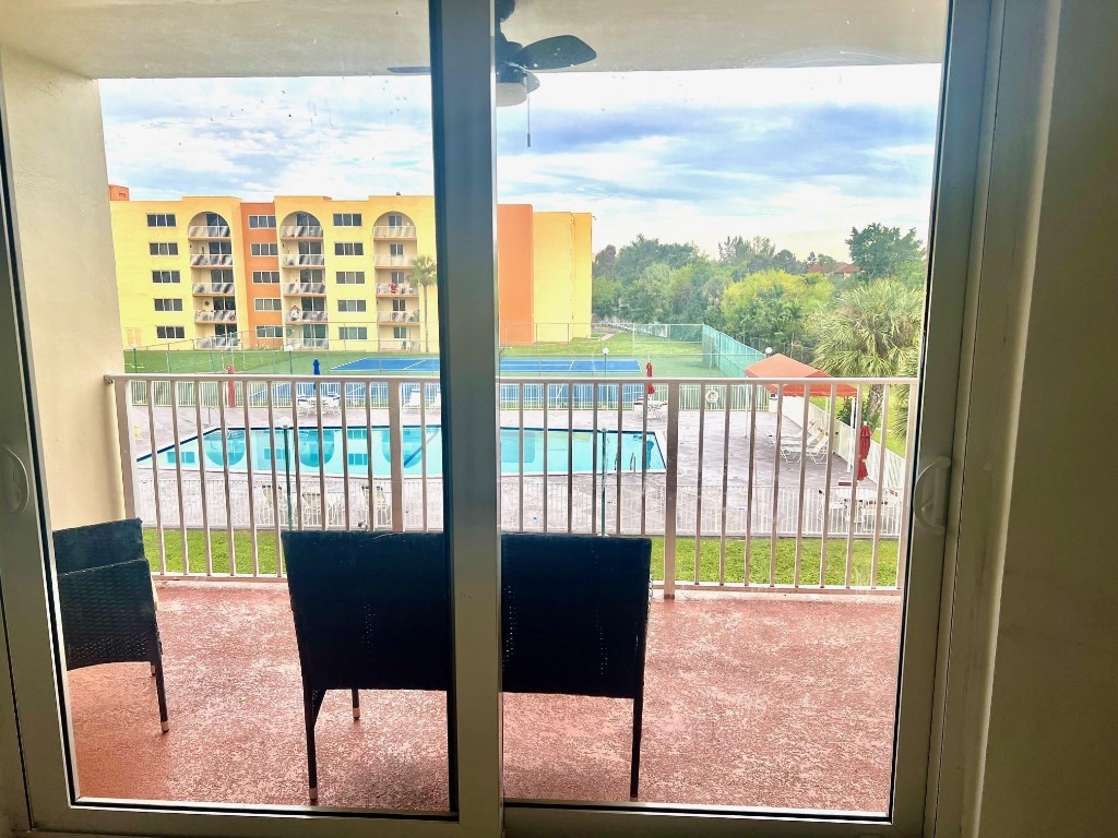 Coral Gate West Condo - Residential Lease