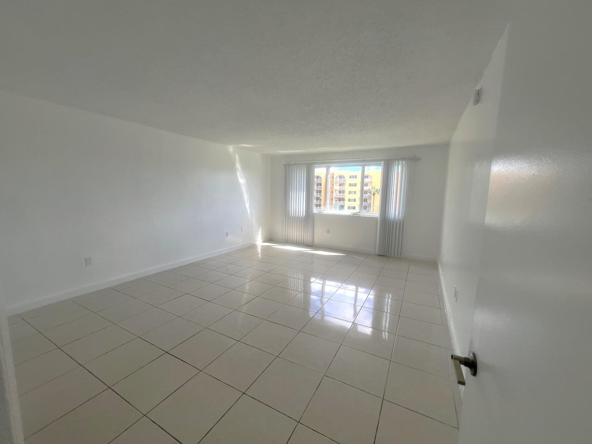 Coral Gate West Condo - Residential Lease