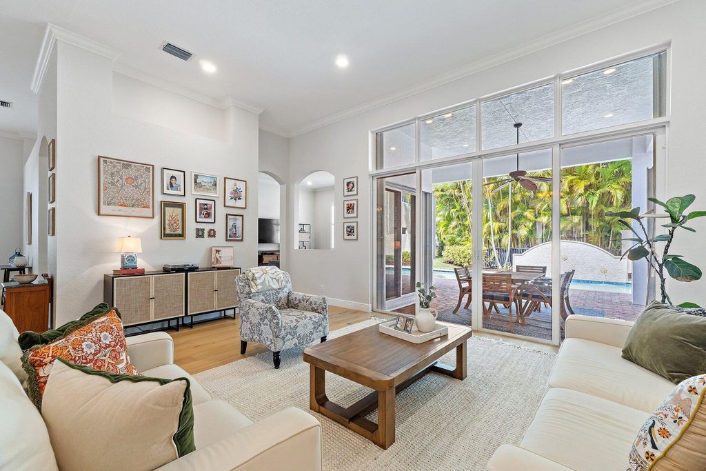 Photo of 103 La Vida Court, Palm Beach Gardens, FL 33418 (MLS # B26010444)