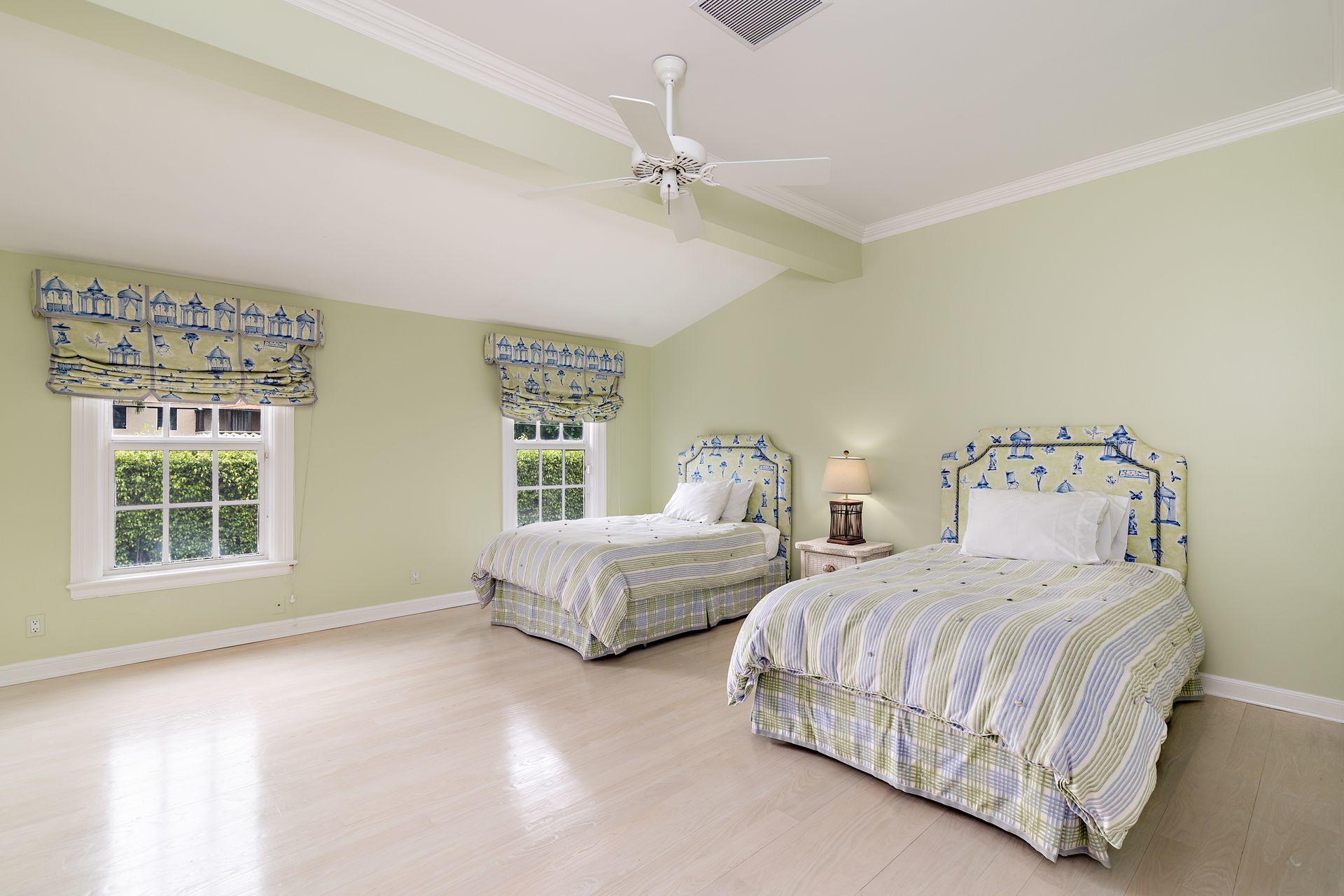 El Bravo Park - Residential