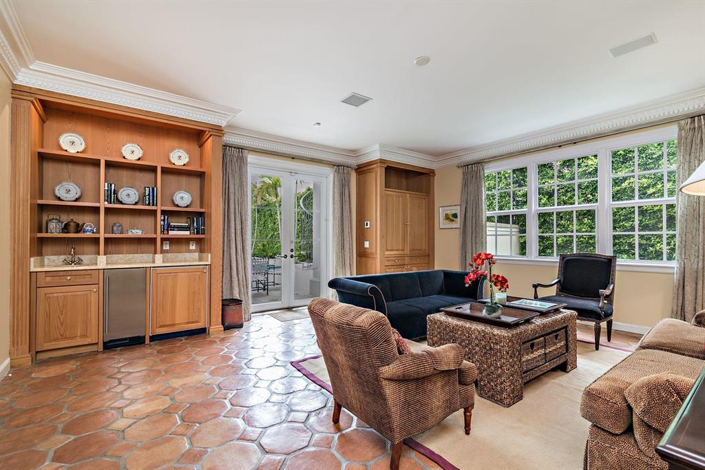 El Bravo Park - Residential