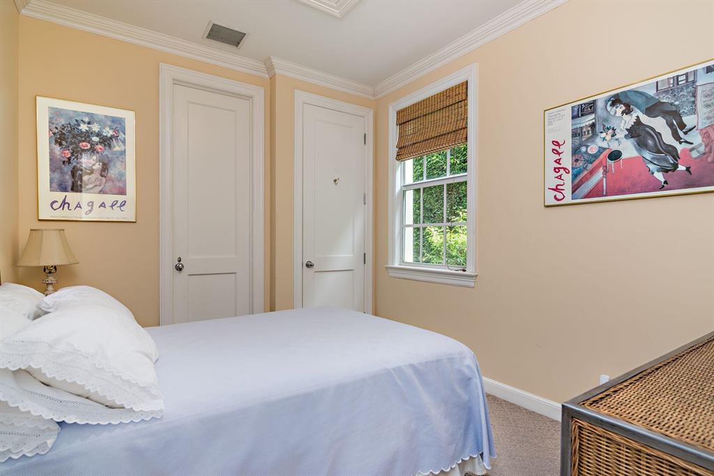 El Bravo Park - Residential