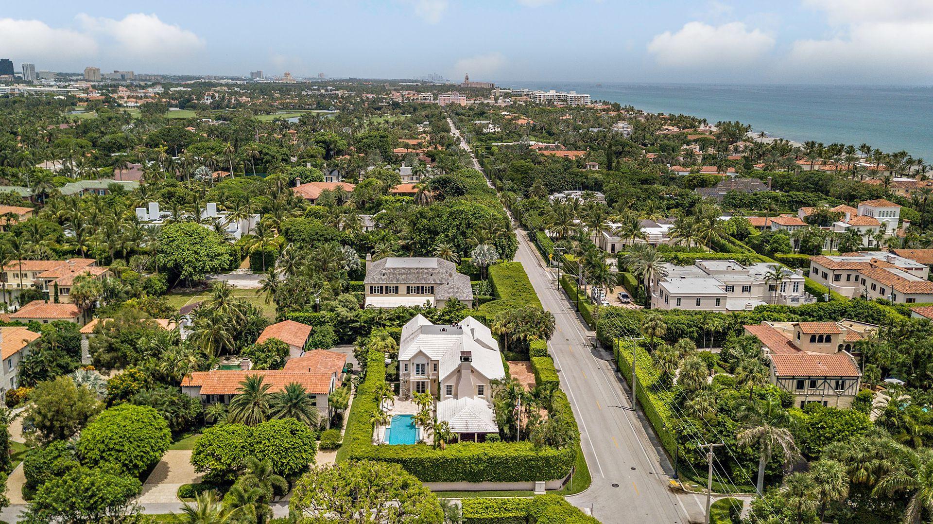 El Bravo Park - Residential