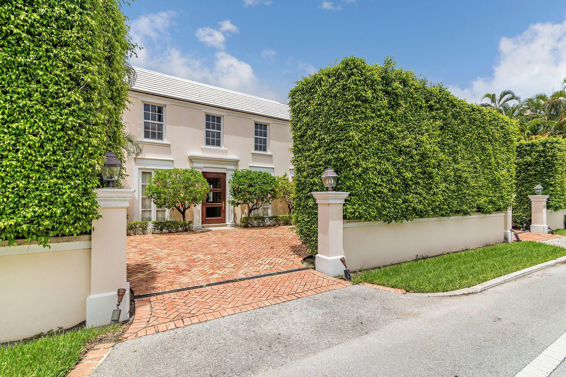 El Bravo Park - Residential