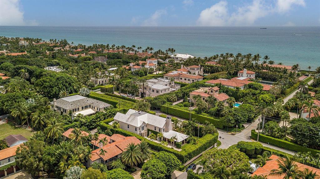 El Bravo Park - Residential