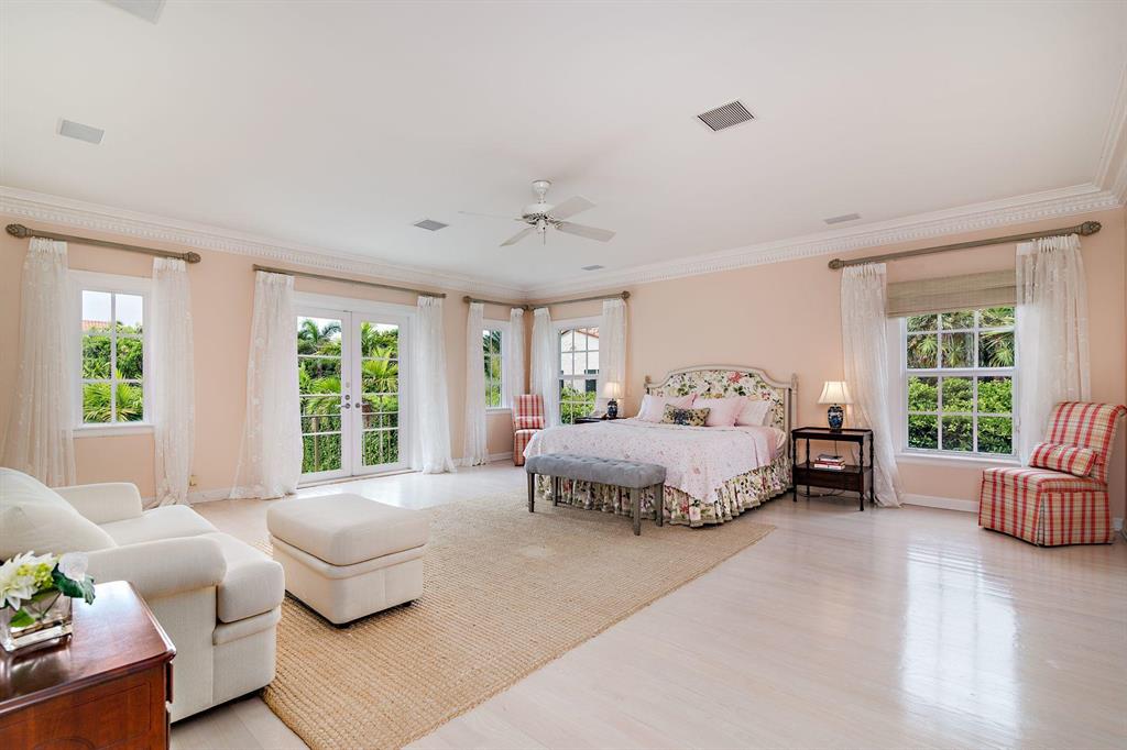 El Bravo Park - Residential