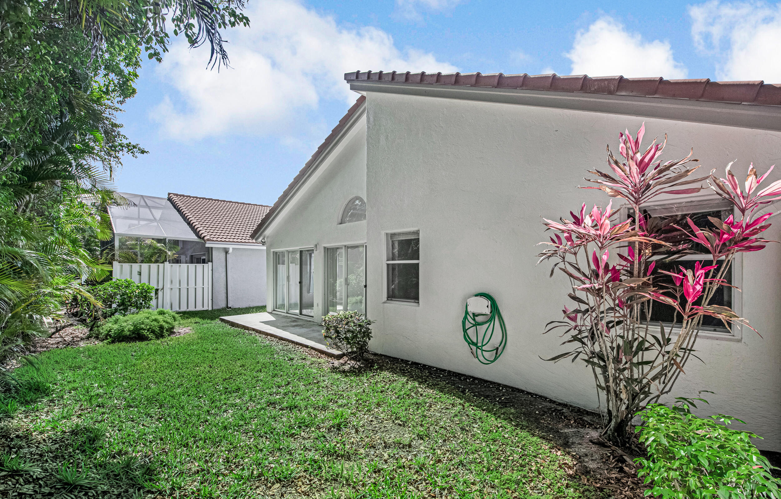 PALM ISLES - Residential