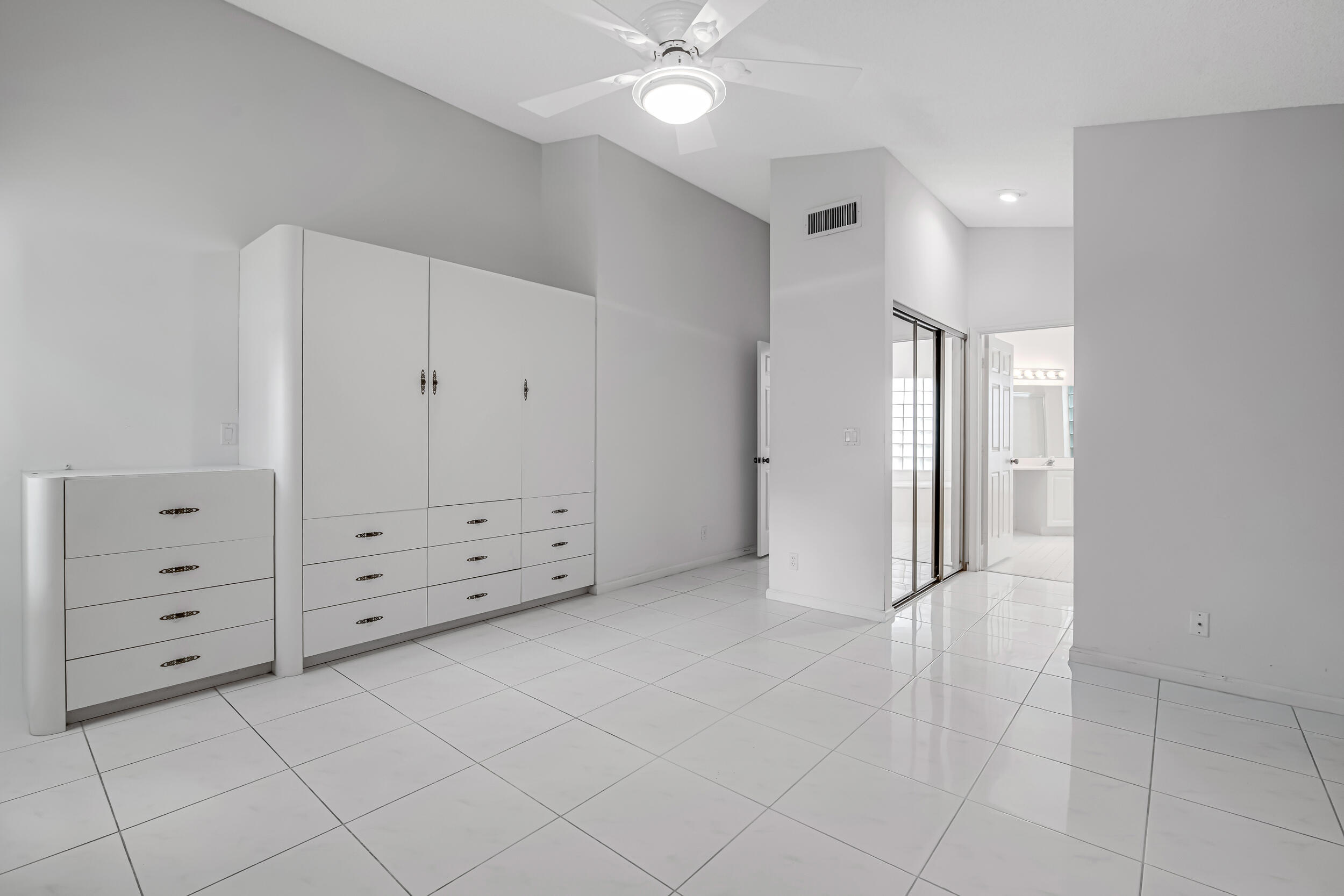 PALM ISLES - Residential