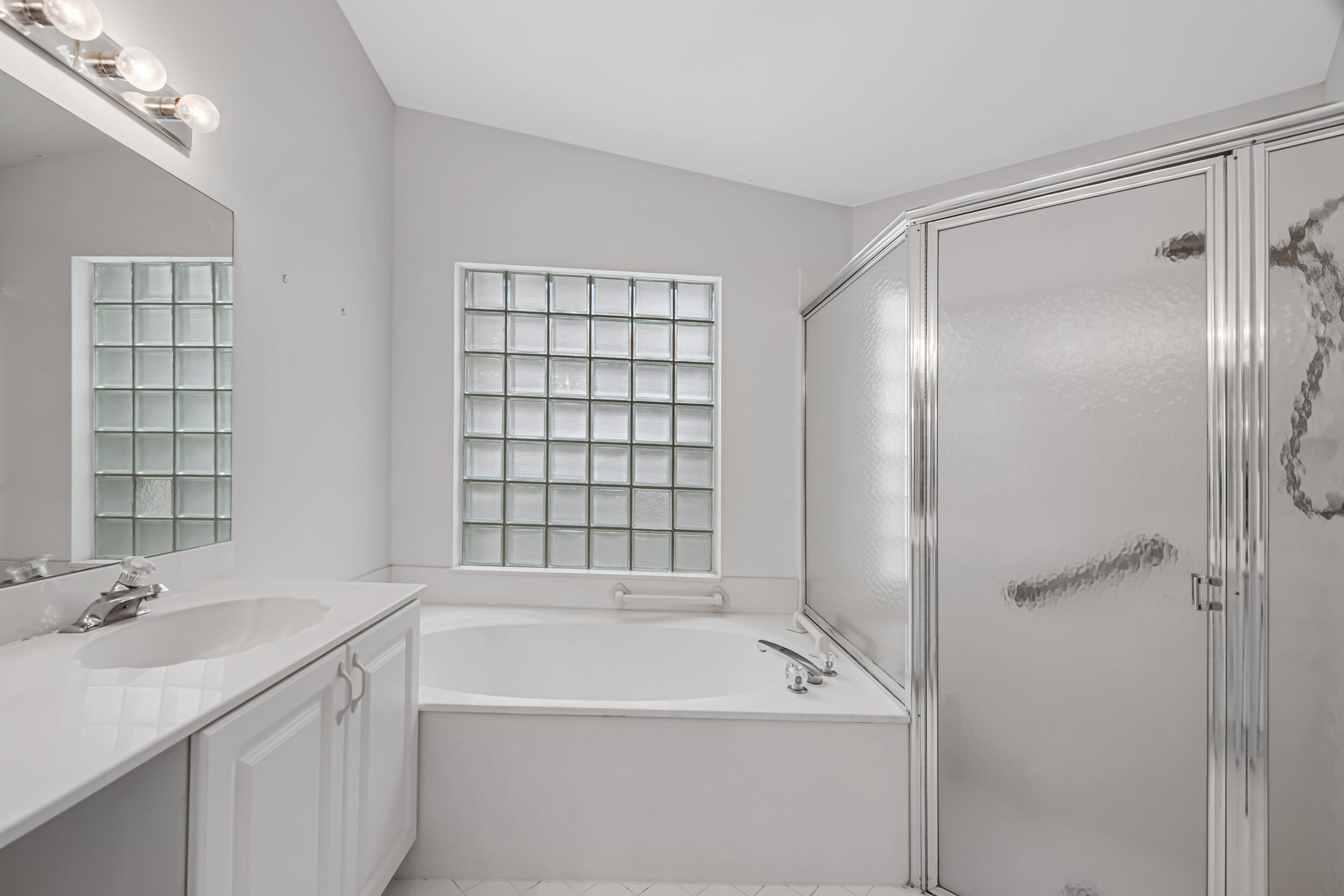 PALM ISLES - Residential