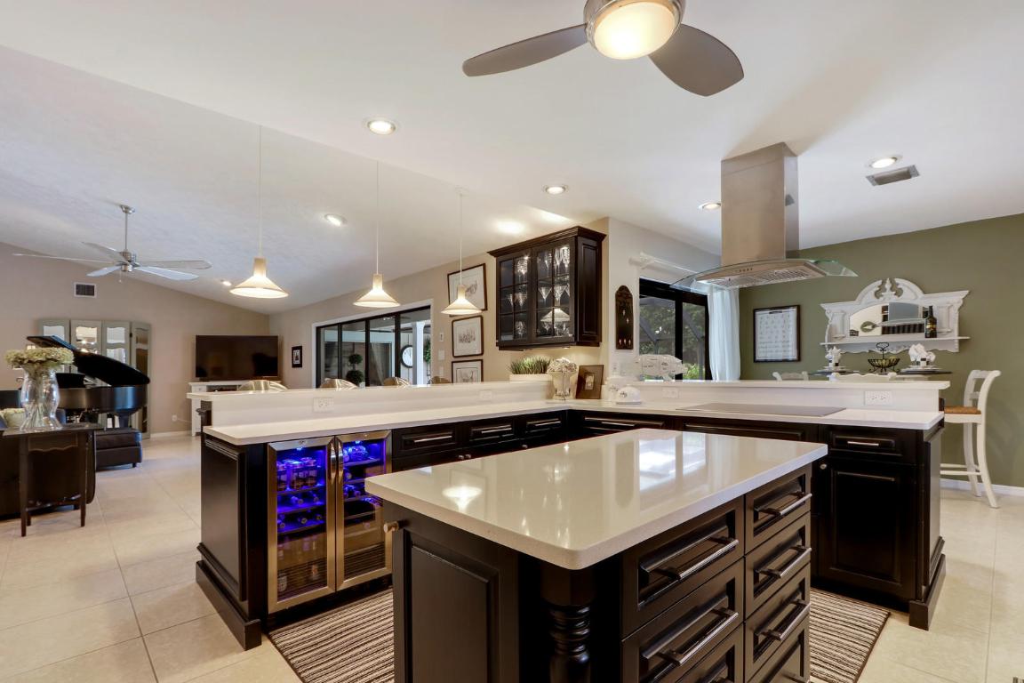 YACHT & COUNTRY CLUB OF STUART - Residential