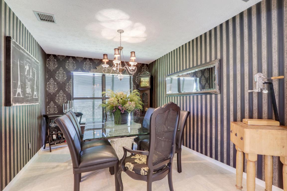 YACHT & COUNTRY CLUB OF STUART - Residential