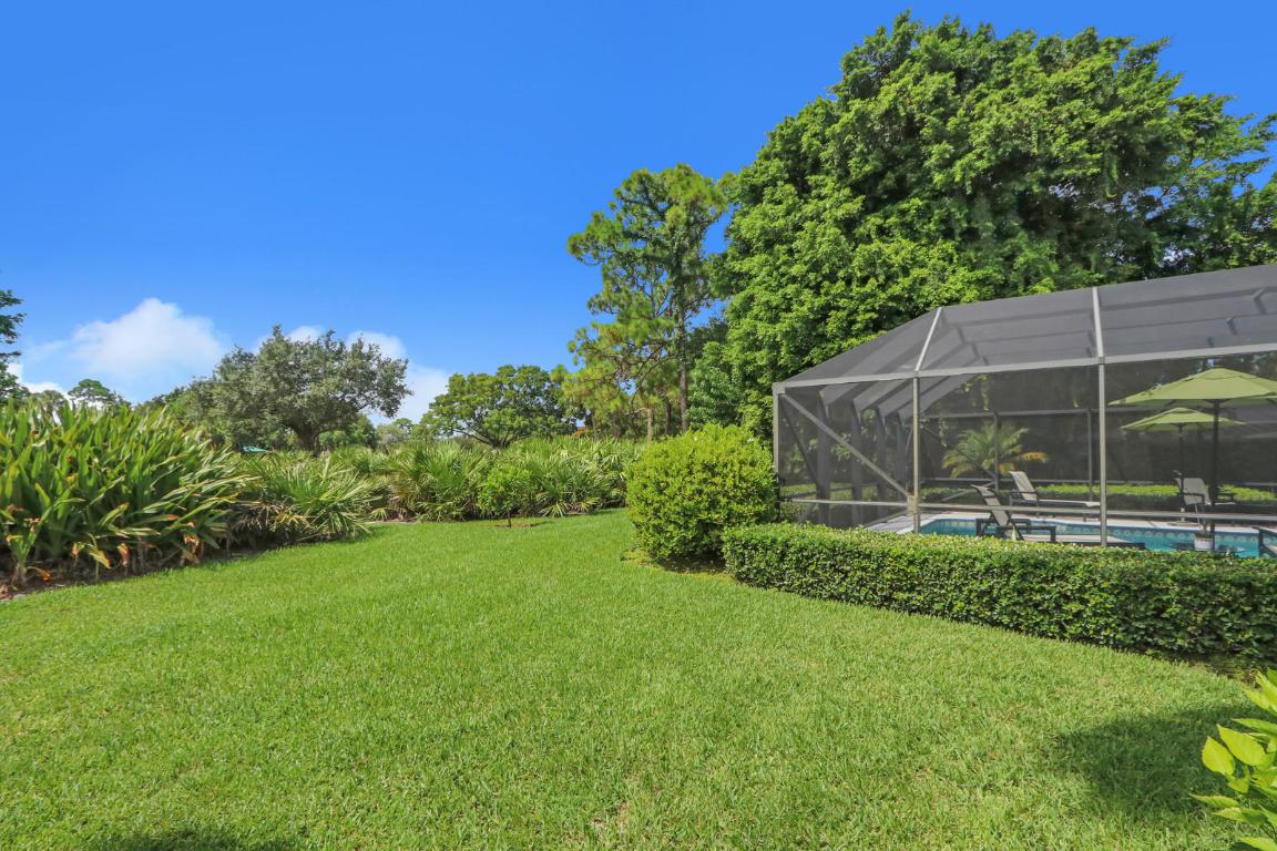 YACHT & COUNTRY CLUB OF STUART - Residential