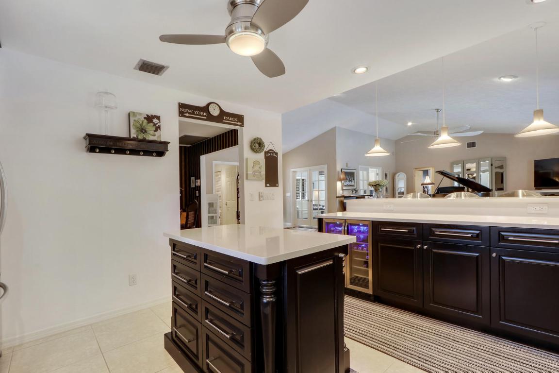 YACHT & COUNTRY CLUB OF STUART - Residential