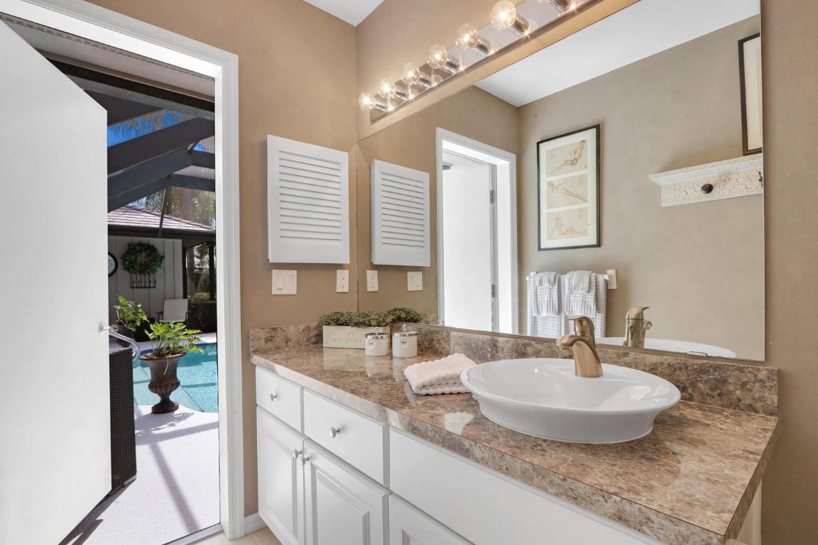 YACHT & COUNTRY CLUB OF STUART - Residential