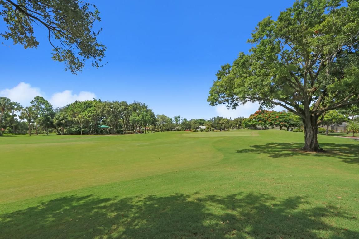 YACHT & COUNTRY CLUB OF STUART - Residential