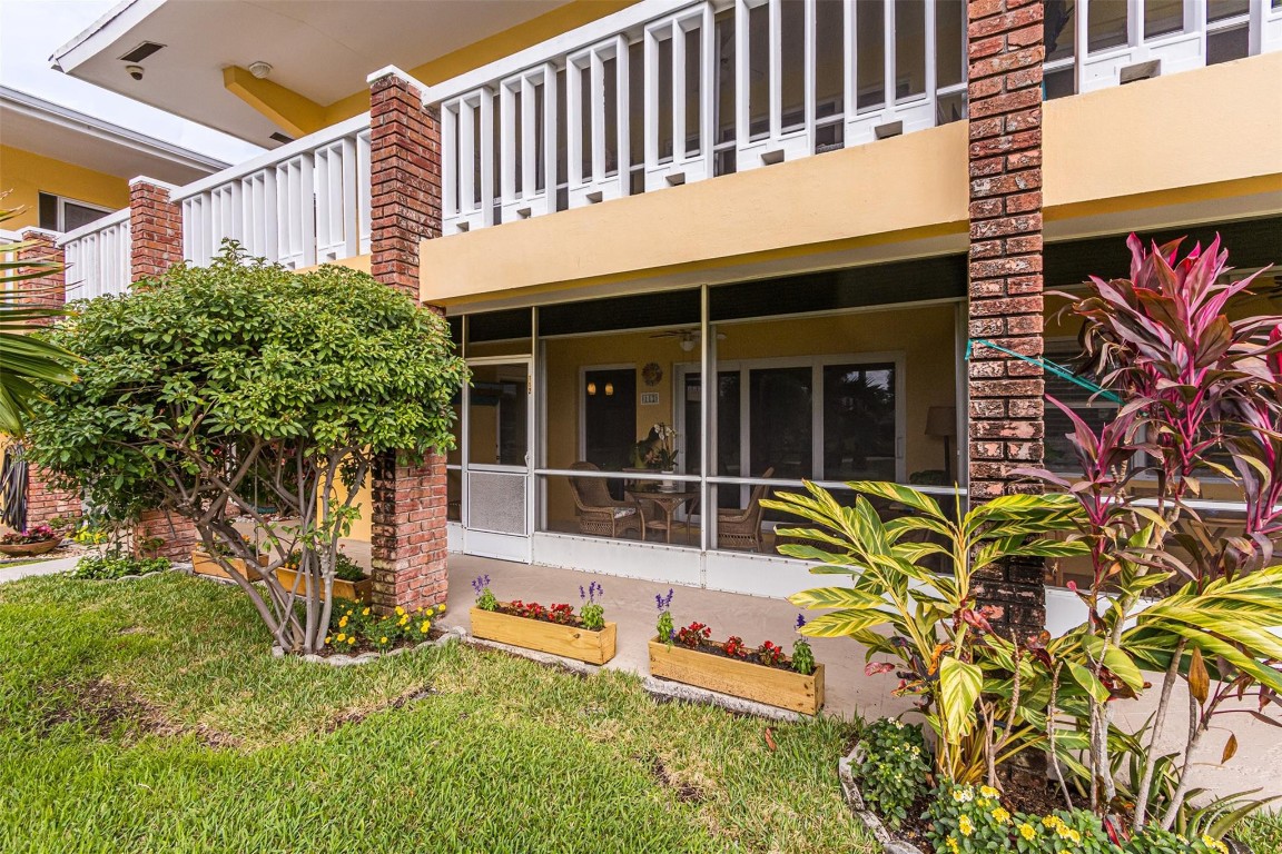 DEAUVILLE TERRACE COOP - Residential