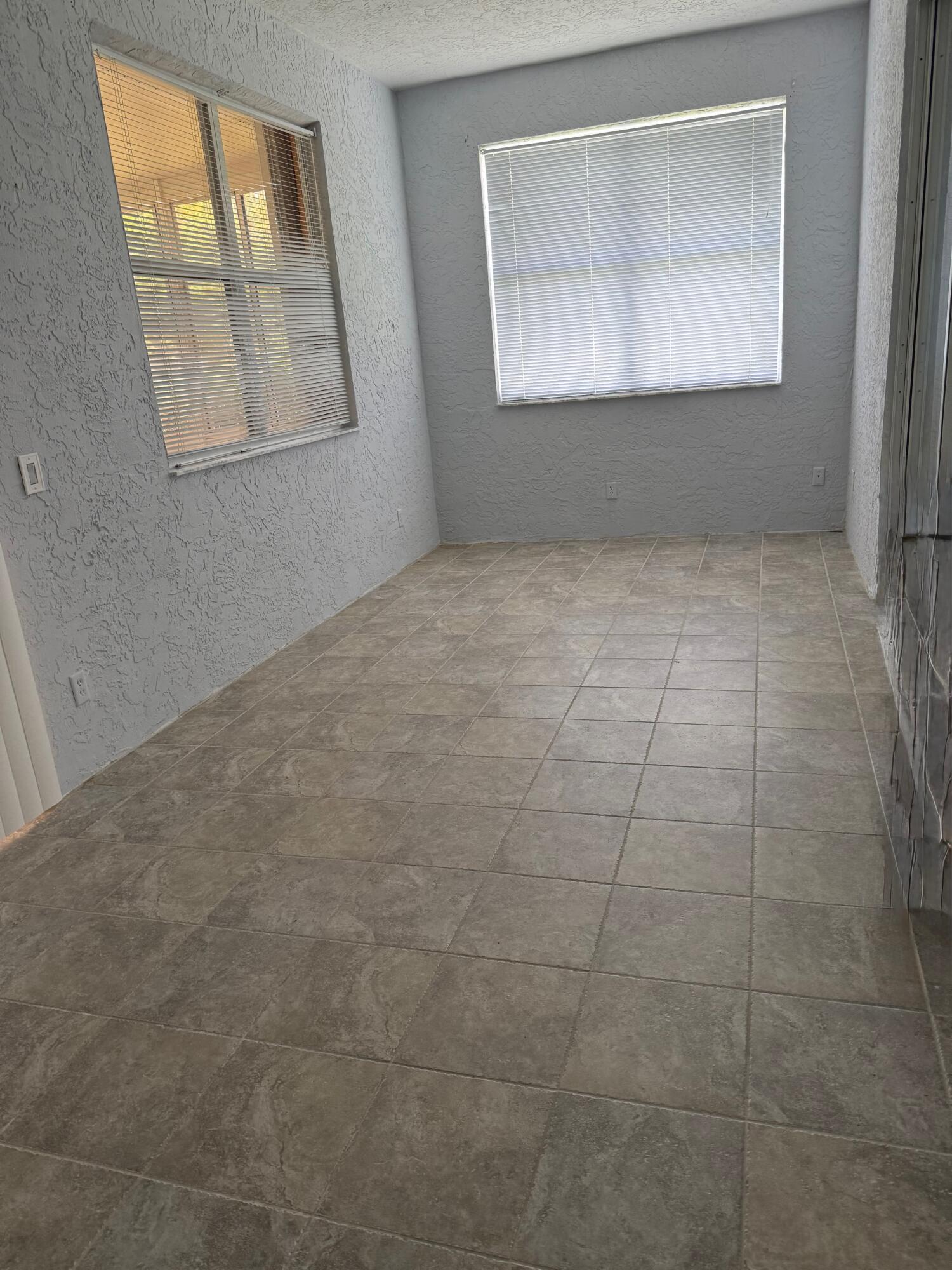 KINGS ISLE PH VII-A REPLAT - Residential