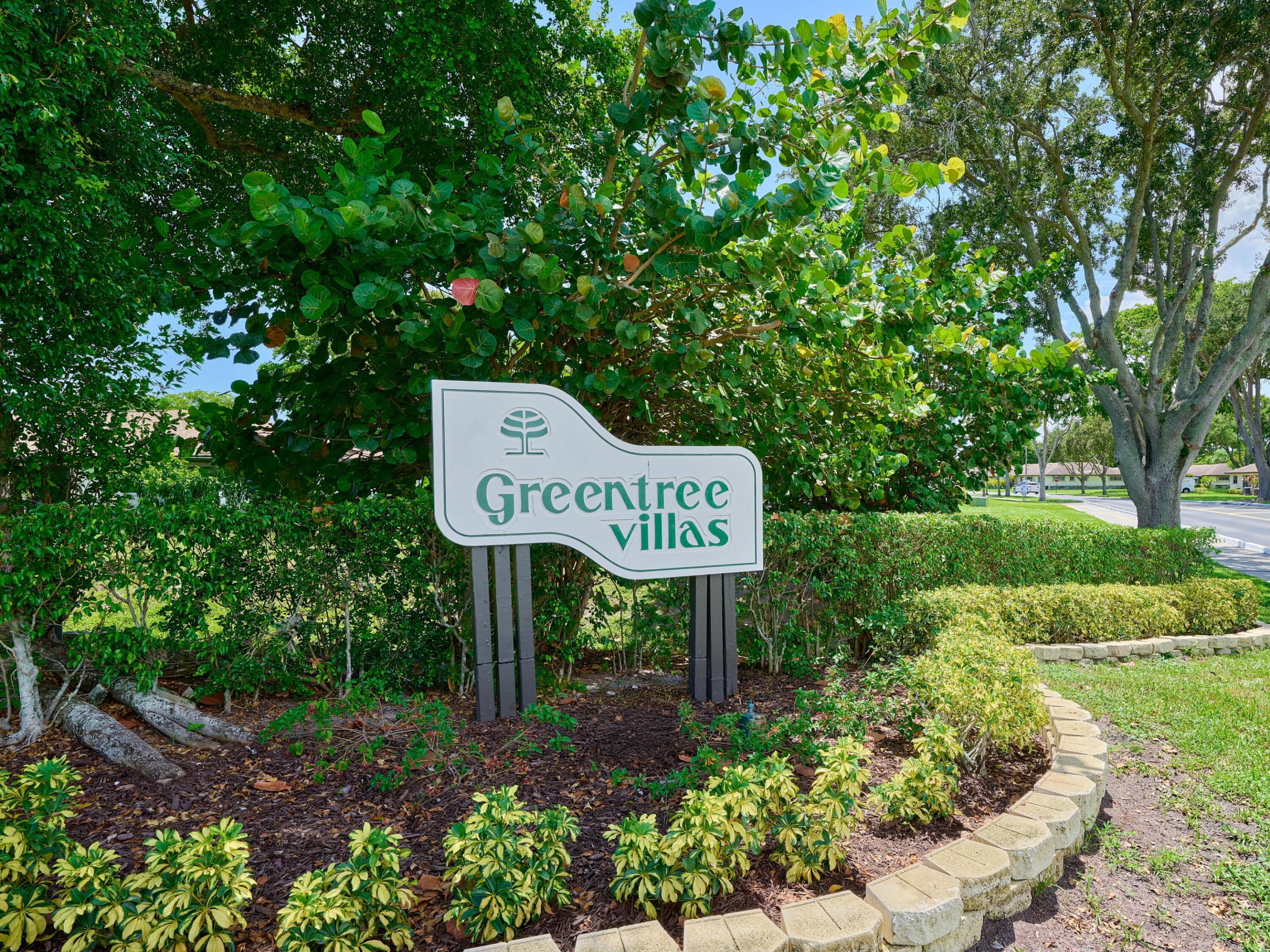 4853 Equestrian Circle B