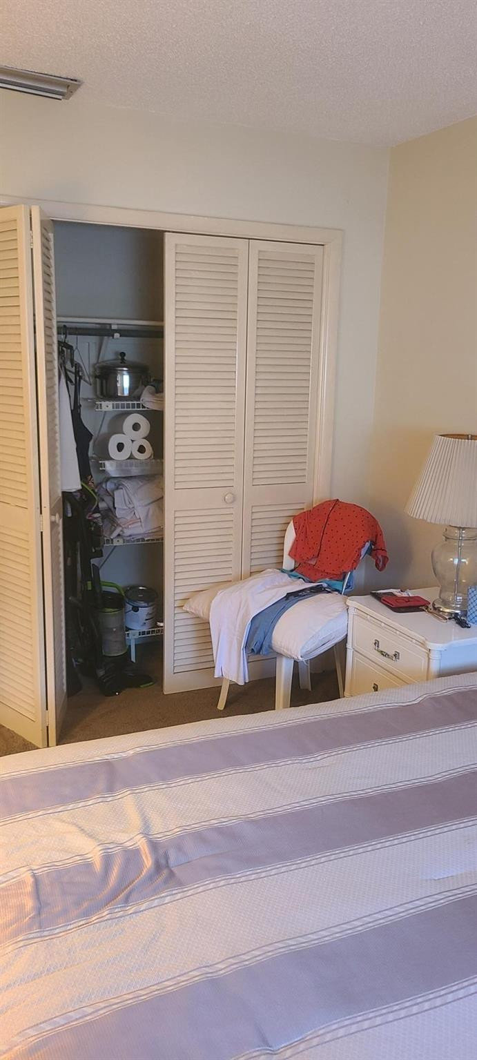 320 SW 1st Street D 6