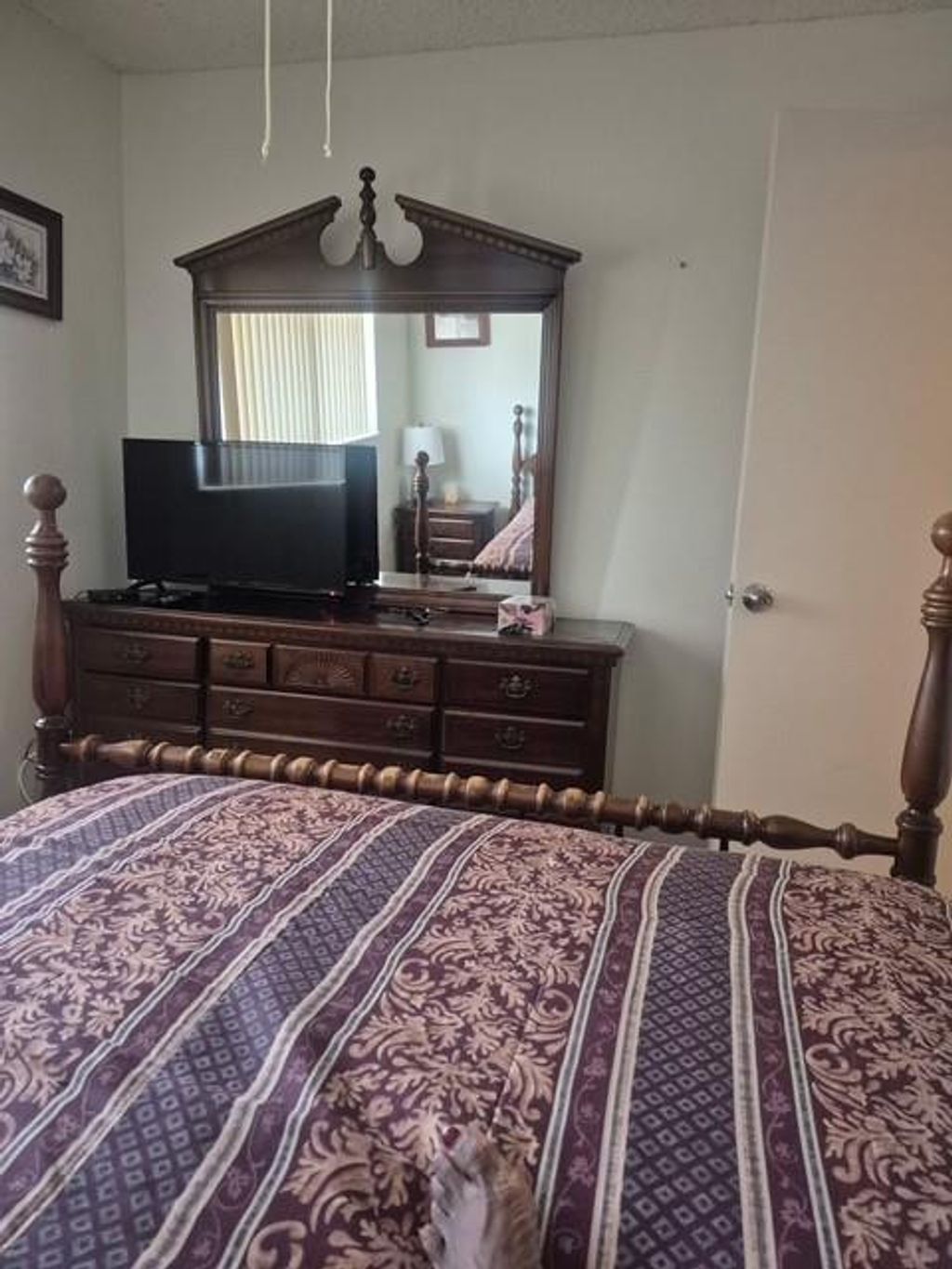 Photo of 19 Spinning Wheel Lane, Tamarac, FL 33319 (MLS # F10533444)