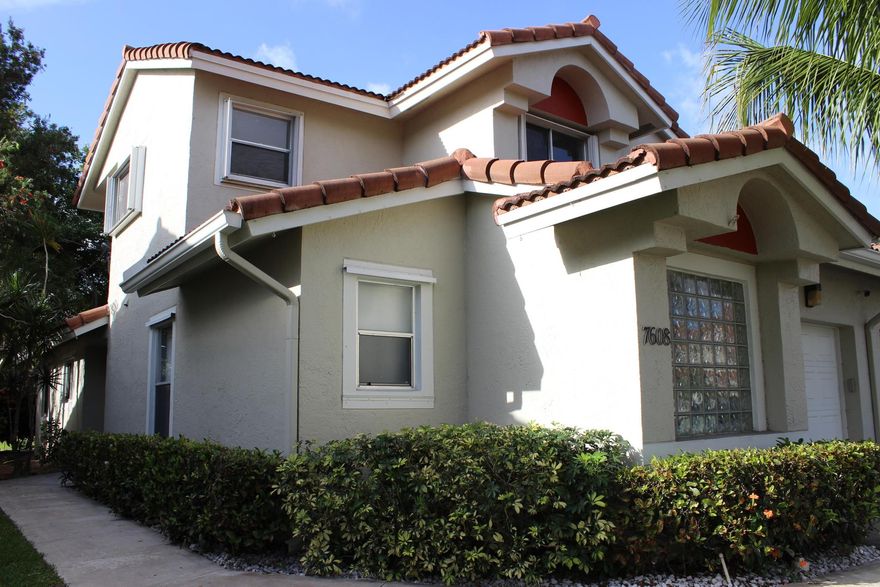 PRICE REDUCTION  Do not miss a rare opportunity to purchase this well taken care of home in  a beautiful community. This spacious 3 bedroom 2.5 bath 1 car garage townhouse with high ceilings, welcomes you with an open  floor plan. Whether you are unwinding or entertaining, the kitchen is the ideal spot to be with the granite countertops, ample cabinetry and stainless steel appliances. Hosting memorable dinner parties is a breeze with a dedicated dining area flowing seamlessly off the kitchen. The living room lends itself to more get togethers  with vaulted ceilings allowing for ample natural light. On the ground floor is the   master bedroom with its spacious bathroom with oversized shower and gorgeous tiled floor. Two additional bedrooms and another full bath are upstairs.