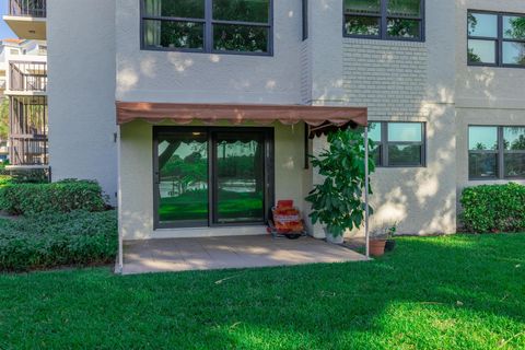 A home in North Palm Beach